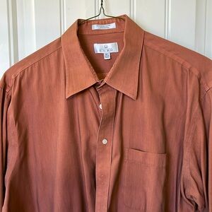 Tall man’s ENRO size 18 1/2 dress shirt